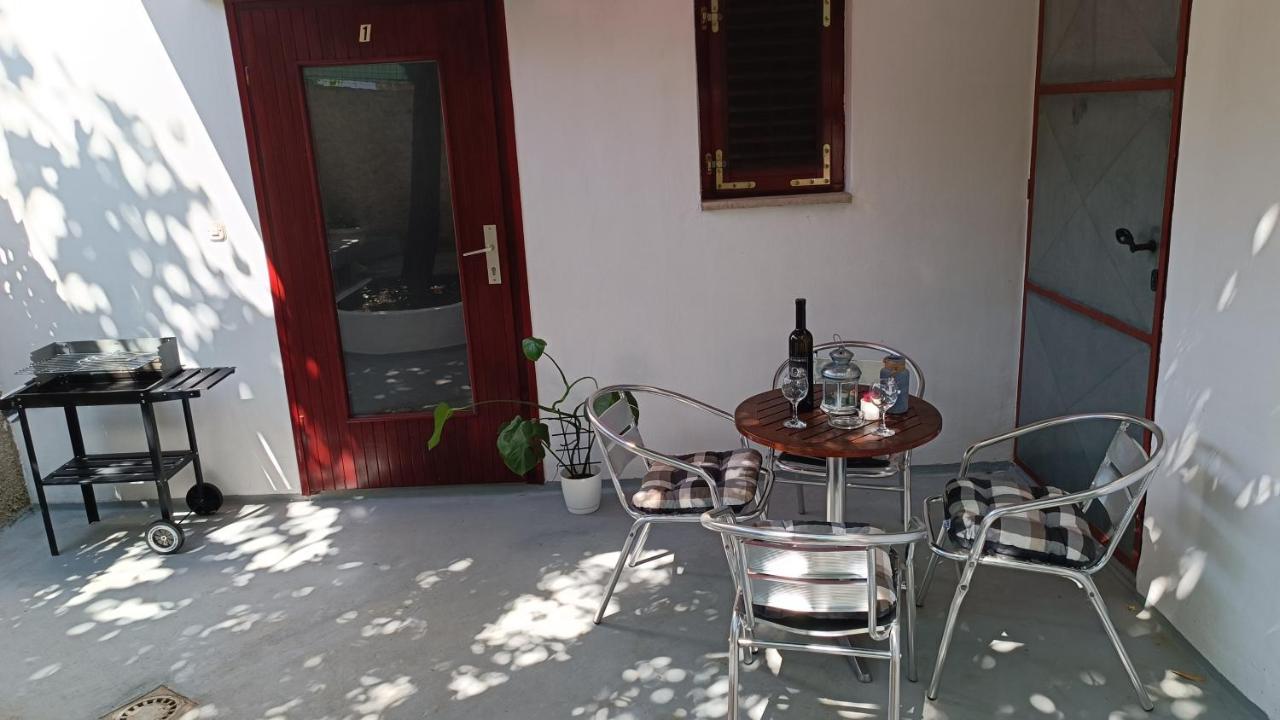 Apartma Jemi Pula