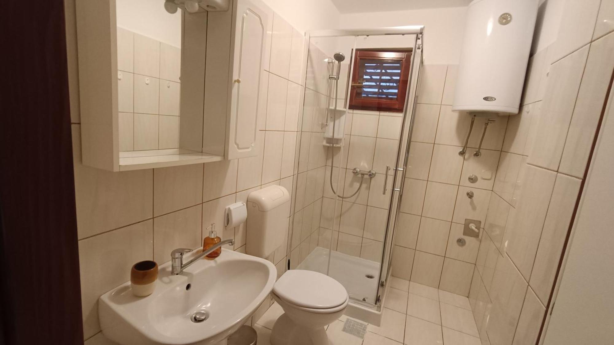 Jemi Apartma *