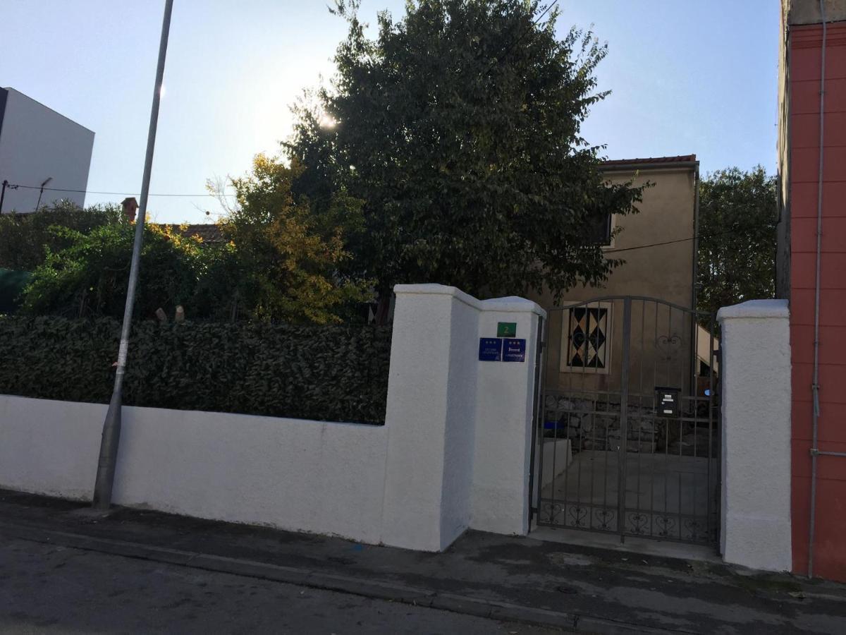 Apartma Jemi